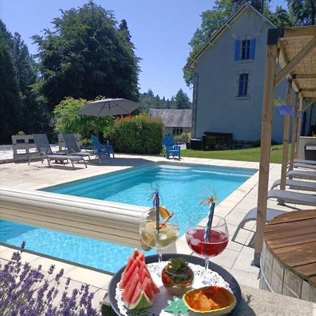 Le Parc Des 4 Saisons Bed & Breakfast Correze Bagian luar foto