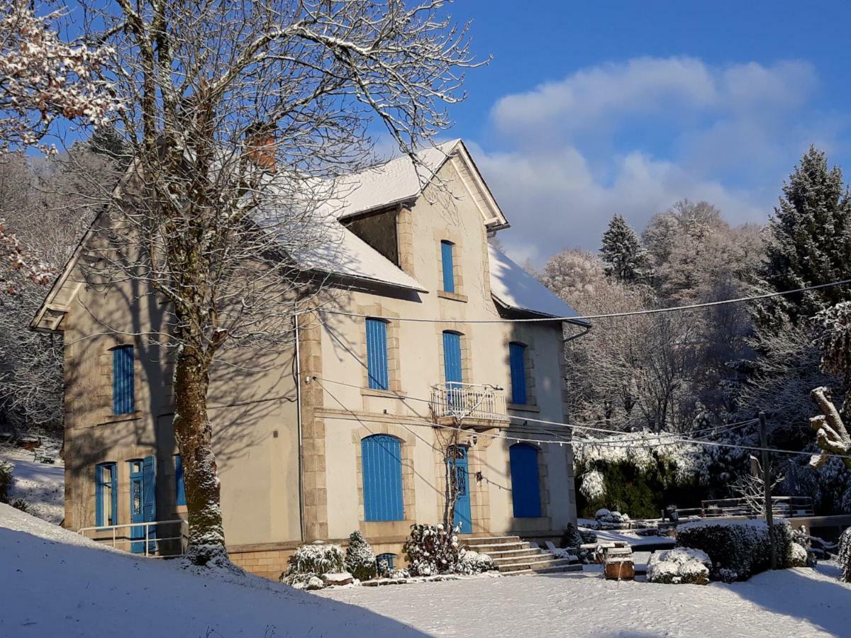 Le Parc Des 4 Saisons Bed & Breakfast Correze Bagian luar foto